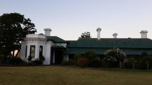 Lochinvar House3