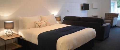 Penguin Seaside Motel0