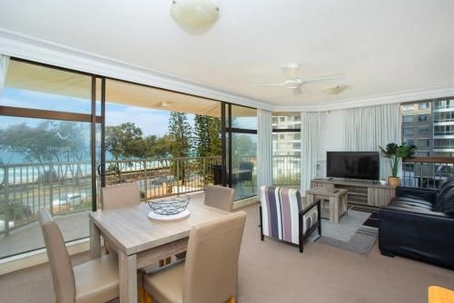Imperial Surf - Ocean View Private Apartments1
