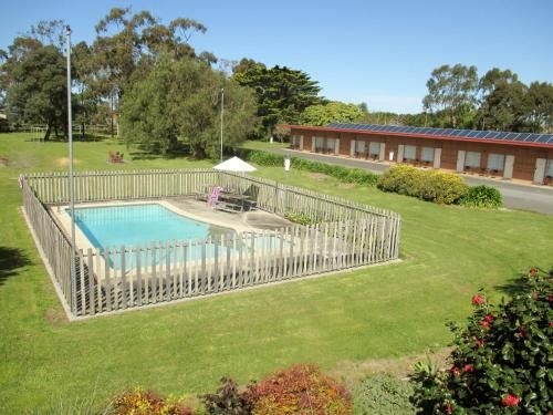 Tarra Motel3