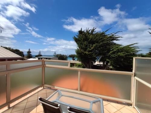 Angela's Beach Stays1