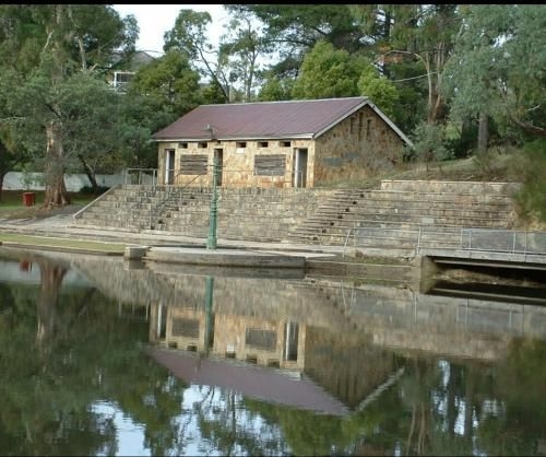 Abelia Cottages Botanical4