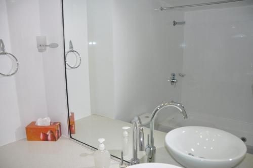 Accommodation Sydney - Hyde Park Plaza1