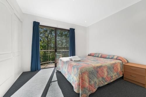 Avoca Beach Hotel3