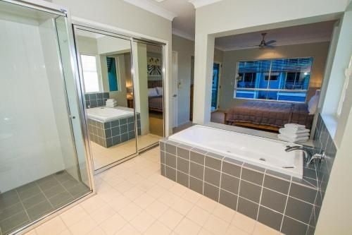 Beach Pad 24