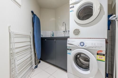 Exclusive Stays - Gallery Tower2