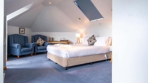 Hideaway on George4