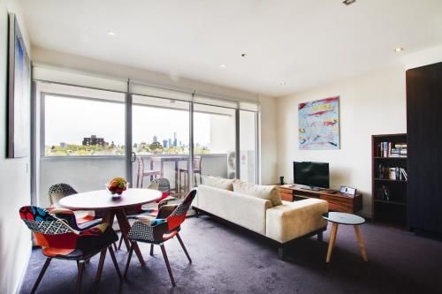 Exclusive Stays - SXY0
