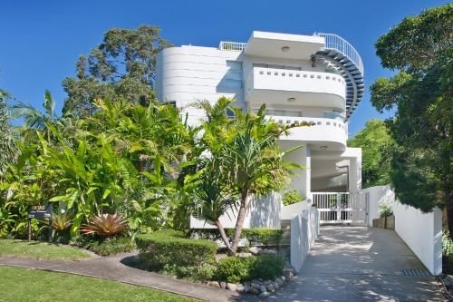 Artis Noosa Heads0