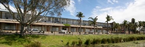 Rivers Apartments Motel Sale Gippsland2