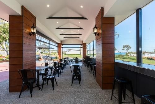 Gallery Hotel1