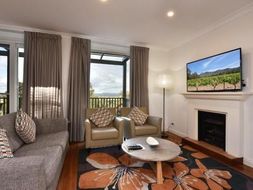 Villa 2br Grange Resort Condo Located Within Cypress Lakes Resort (Nothing Is More Central)4