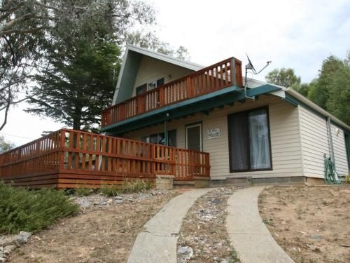 14 Cobbon Crescent Jindabyne1