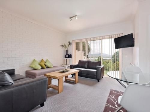 Beloka 2/10 Beloka Close, Jindabyne0