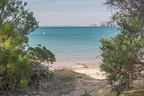Sails on Chapel Cowes + WiFi3