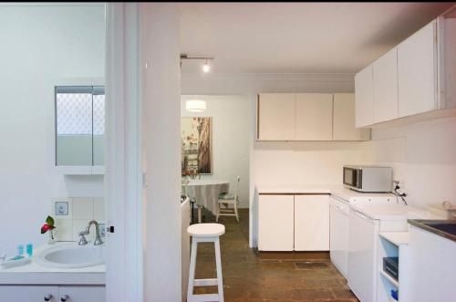 Gorgeous Subiaco Cottage4