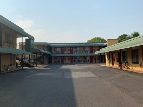 Ashton Motel2