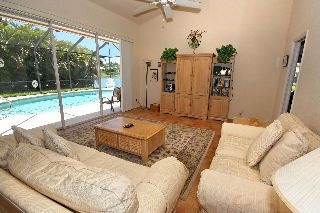 Universal Vacations Homes Naples0