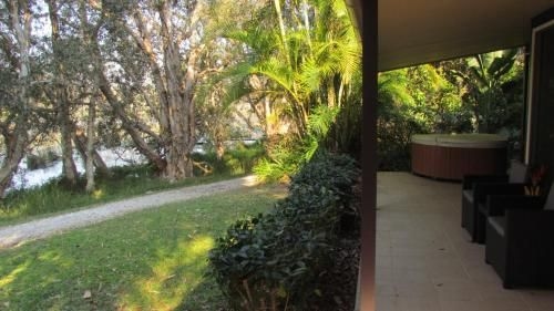 Lake Russell Lakeside Retreat4