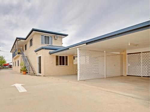 Murray Street Apartments3