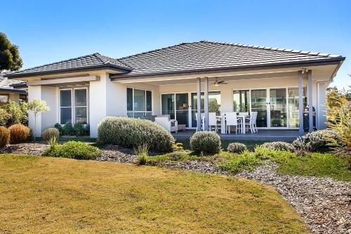 Cypress Point Lodge0