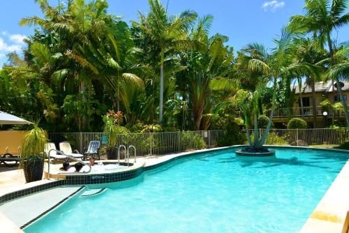 Noosavillage River Resort0