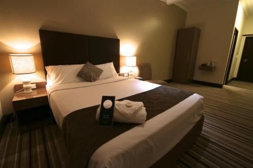 Southern Cross Hotel0