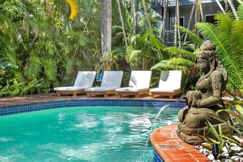 เดอะ ปาล์ม แอท ปาล์ม โคฟ (The Palms at Palm Cove)1