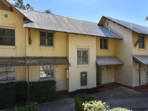 Villa Executive 2br Quattro Resort Condo located within Cypress Lakes Resort nothing is more central3