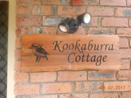 Kookaburra Cottage1