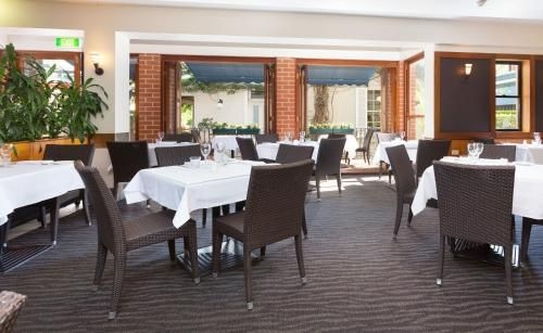 Ramada by Wyndham Brisbane Windsor2