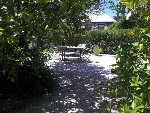 Mataro Cottage1