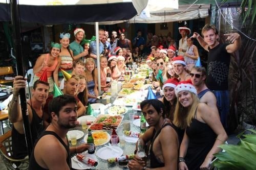 Pirates Backpackers3