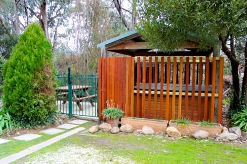 Cedar Holiday Units - Apartment 21