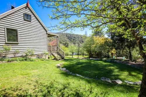 Crabapple Cottage3