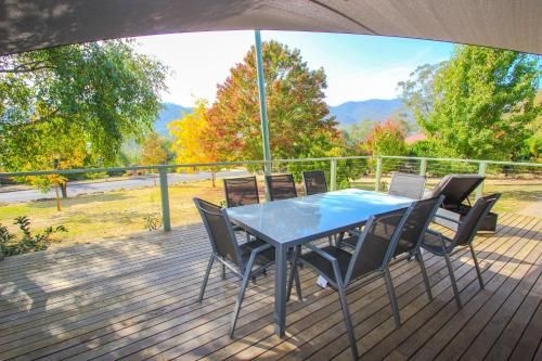 Mystic Mountain Lodge0