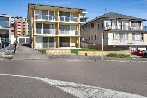 Waterviews on Marine Parade 3/320
