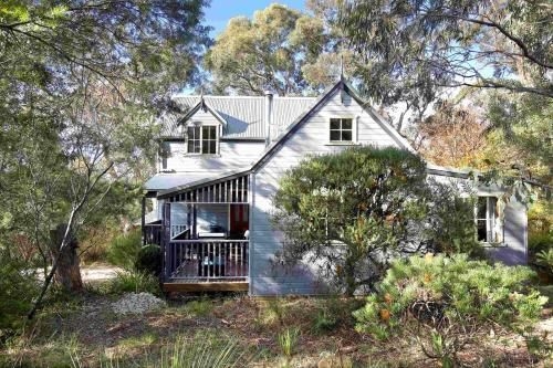 The Lodge0