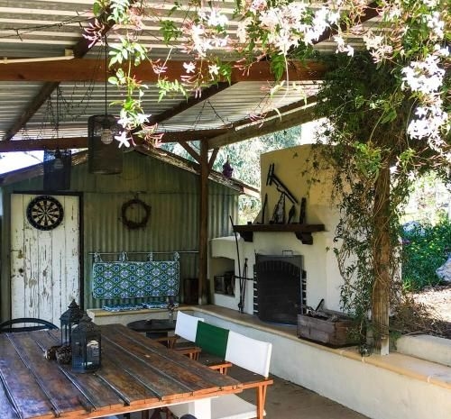 Karawatha Cottages B&B3