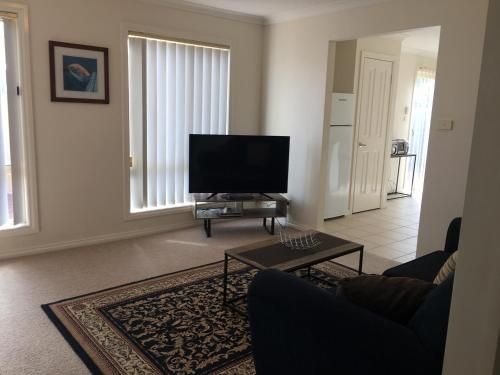Melton Apartments1