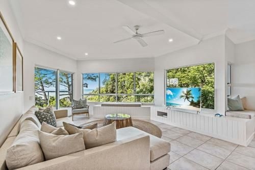 The Lookout Resort Noosa0