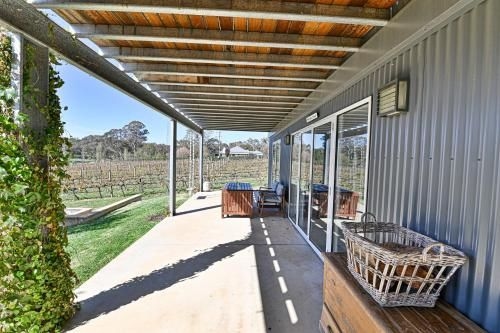Mortimers Wines - The Vines Studio1