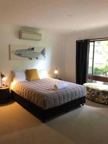 เพลแซนท์ เวย์ ริเวอร์ ลอดจ์ (Pleasant Way River Lodge)1