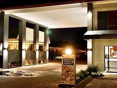 Ipswich Country Motel0