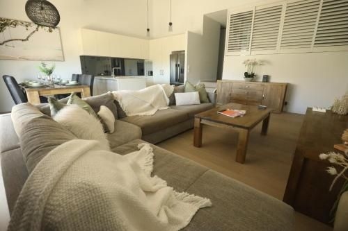 Peregian Court Resort2