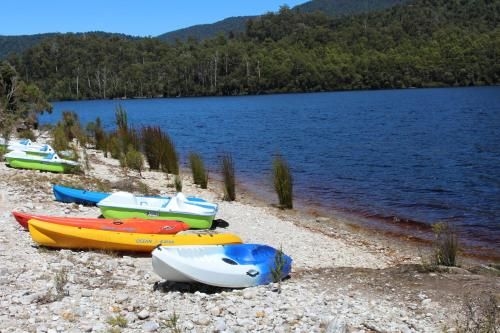 Tullah Lakeside Lodge4