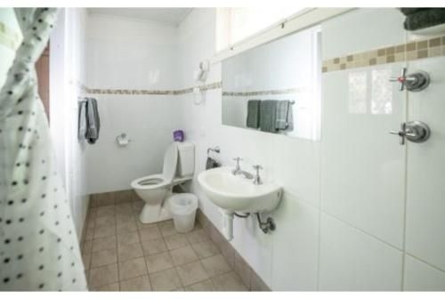 Glen Helen Lodge3