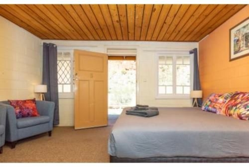 Glen Helen Lodge1