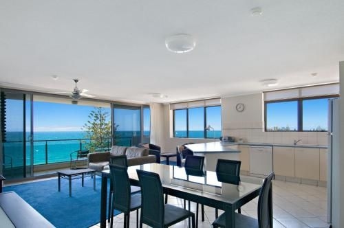 Northwind Beachfront Apartments0