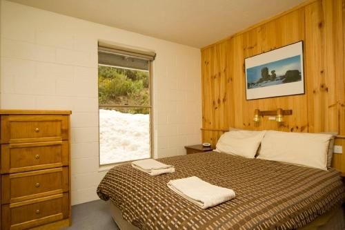 Alpine View Apartments1